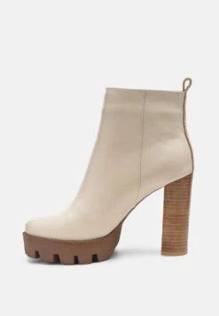 MISTRESS High Block Heeled Chunky Leather Boot In Beige 11 MISTRESS High Block Heeled Chunky Leather Boot In Beige -Rag & Co MISTRESSHighBlockHeeledChunkyLeatherBootinBeige RCSH2535 BEIGE 2